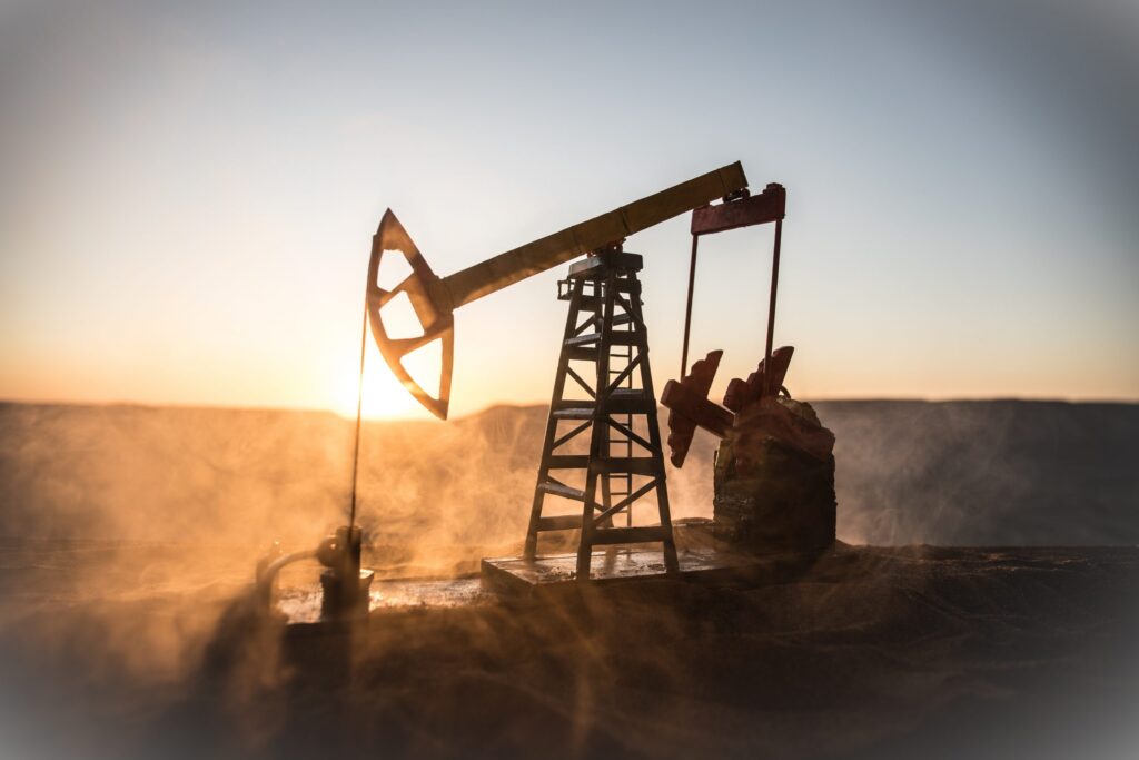 Brent Crude - Oil eyes range breakout as $90 a barrel in focus