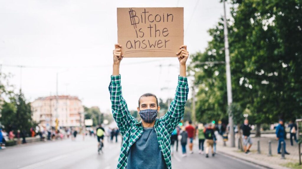 What does HODL mean in cryptocurrency? Inside the lingo of crypto fans