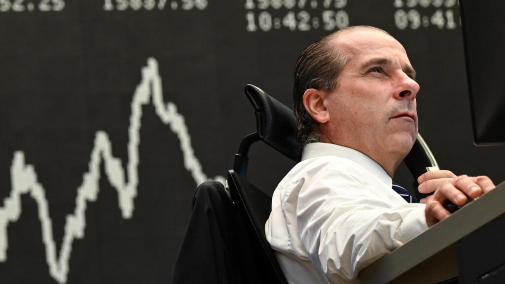 Marktbericht: DAX steuert auf neunten Gewinntag in Folge zu