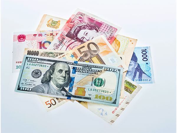 India's foreign exchange reserves rose $4.5 billion to reach $674.7 billion