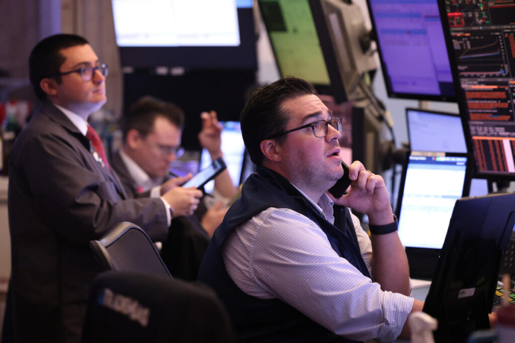 S&P, Dow turn red as world awaits Fed decision