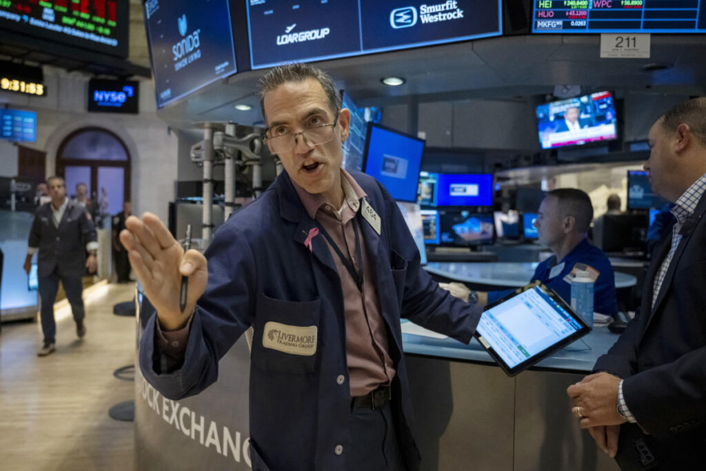 US futures hold steady in wait for Fed speakers, key inflation print