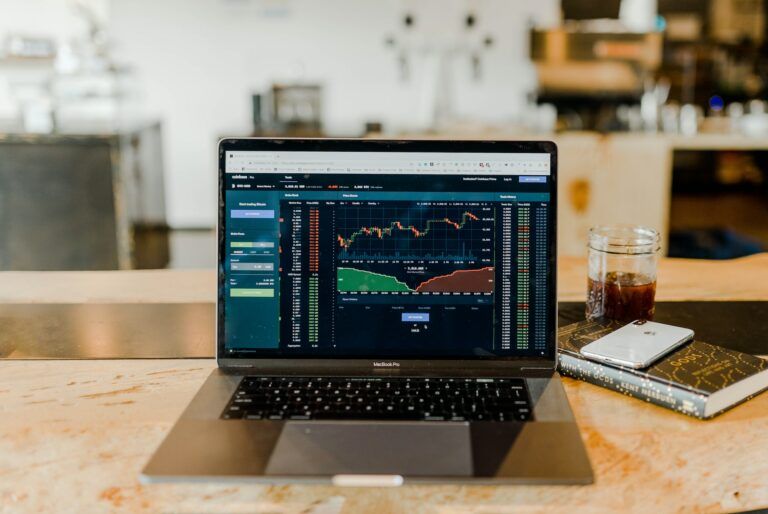 Crypto Investment Products See $305 Million in Outflows as US Economic Data Dims Larger Rate Cut Hopes