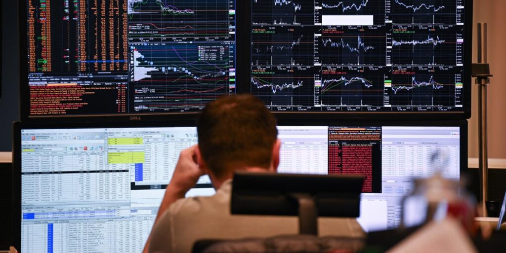 Börse am Abend - Dax büßt nach jüngster Rekordjagd deutlich ein