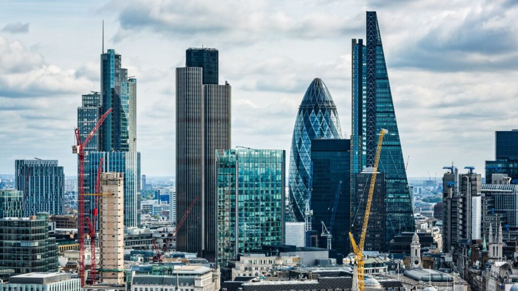 IWG Faces Growing Shareholder Pressure to Exit London Stock Exchange