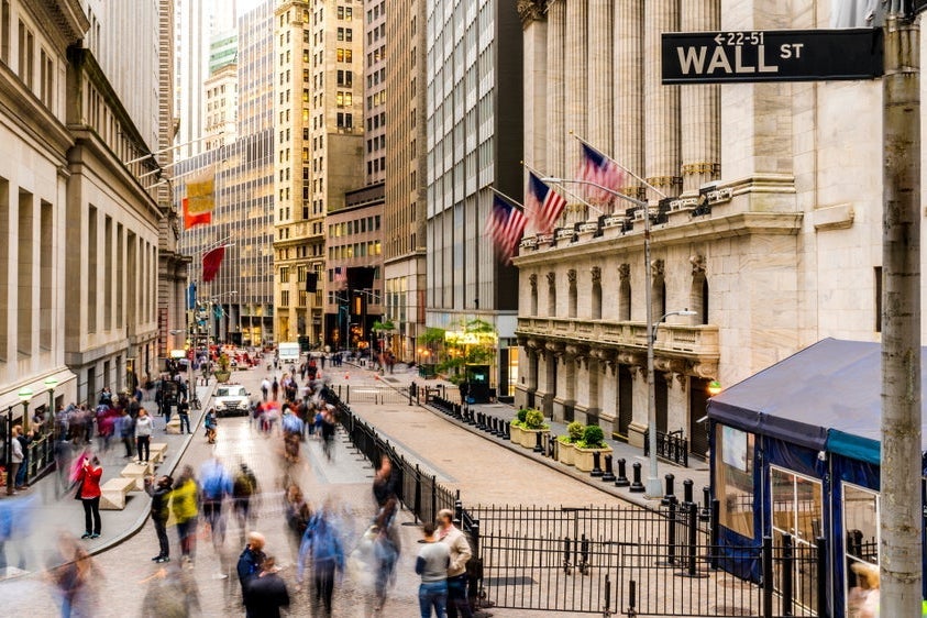 Fed Delivers Large Rate Cut In Bid To Sustain Labor Market; Stocks, Gold Set New Record Highs: This Week In The Markets - General Motors (NYSE:GM)