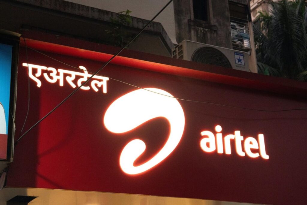 Bharti’s Profit Disappoints on One-Off Forex Related Charges
