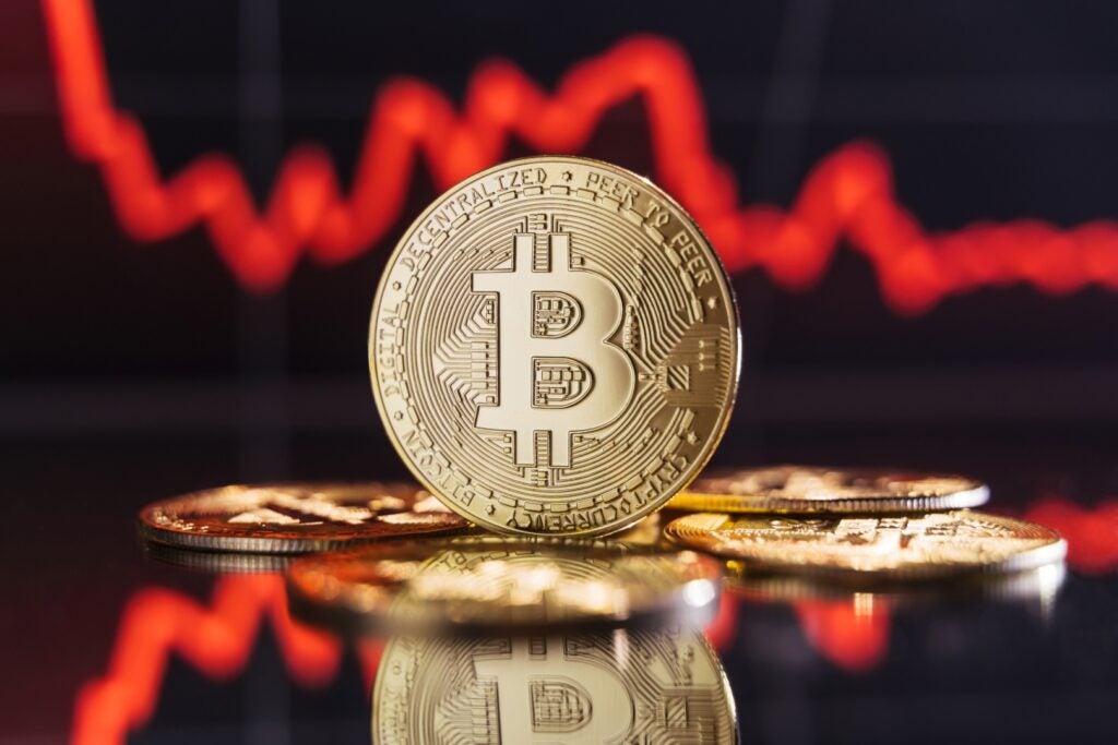 Bitcoin Dips Below $63K: What Does Technical Analysis Say?