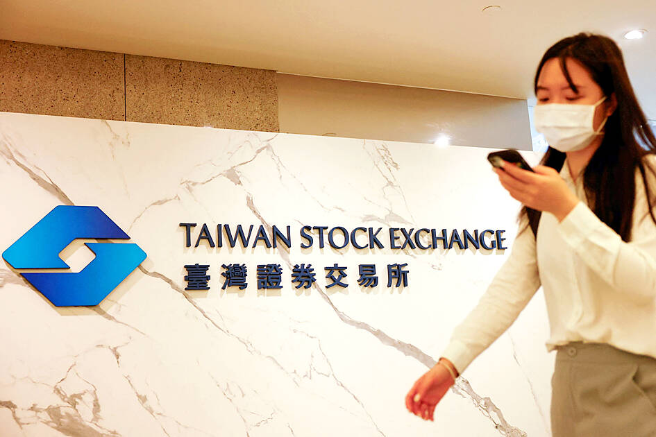 Typhoon Krathon shuts Taiwan’s financial markets