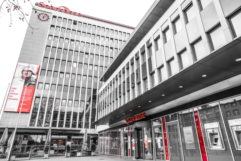 42. Planspiel Börse der Sparkasse Duisburg startet mit innovativen Features
