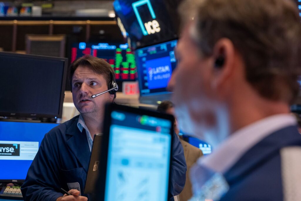 Stocks Down in Late Trading as More Big-Tech Earnings Reports Loom; Gold Hits Record High