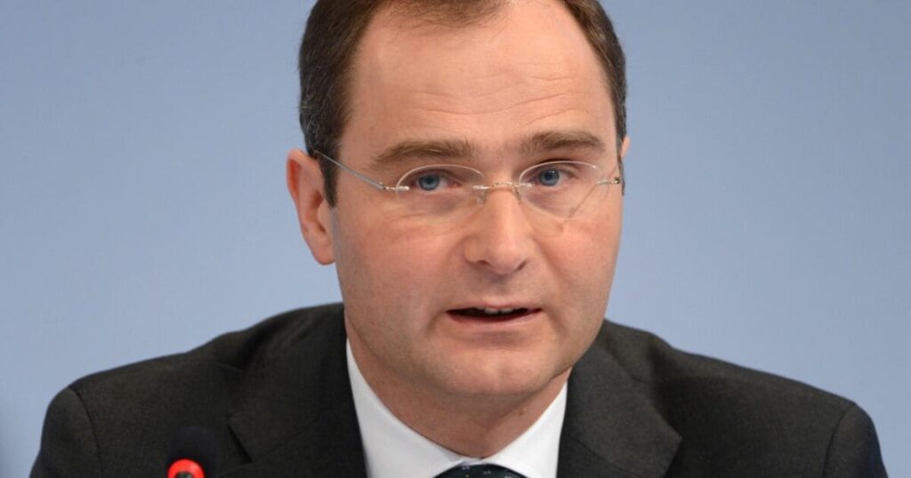 Neuer Co-Vorstandschef bei der Deutschen Börse ernannt: Aktuelle Führungswechsel und Unternehmensnews