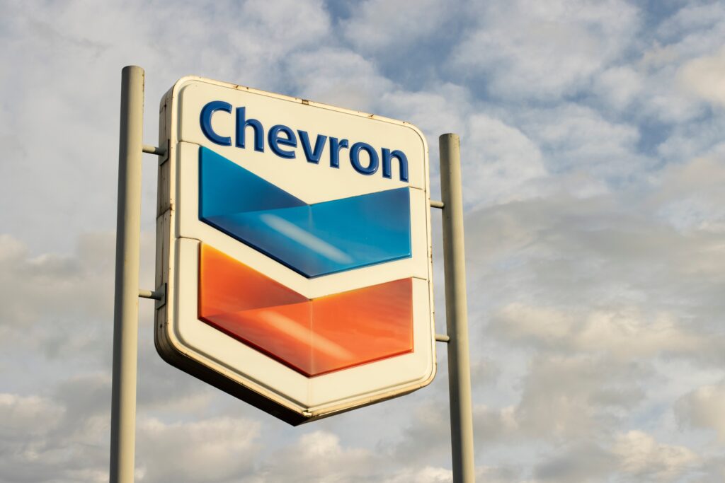 Stock Of The Day: Oil Climbs — And Chevron Follows Suit - Chevron (NYSE:CVX)