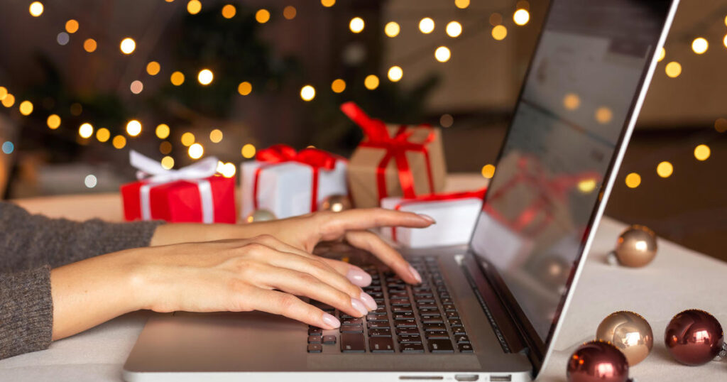 Pittsburgh economist explains what latest data means for your holiday budget