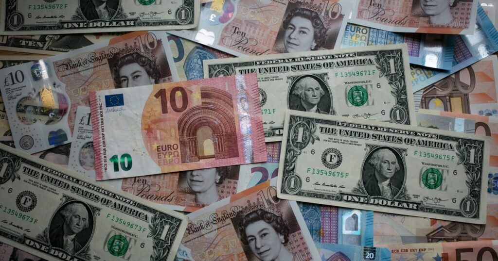 Euro and pound tumble as Trump storms to victory — stocks don’t know whether to laugh or cry – POLITICO