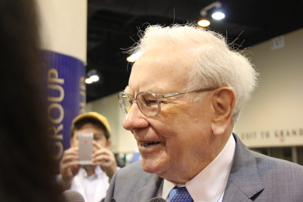 If You Bought 1 Share of Berkshire Hathaway When It Joined the New York Stock Exchange, Here's How Many Shares You Would Own Now