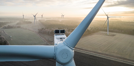 Börse KW 50/24: RENIXX legt zu - Renew Energy Global: Großaktionäre planen Delisting - Nordex mit Montenegro und Ukraine Auftrag
